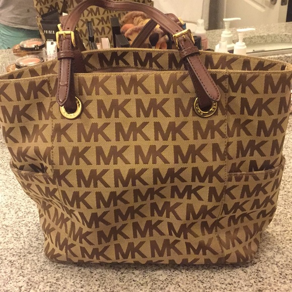 Handbags - MK tote